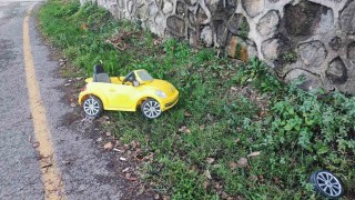 Otomobilin çarptığı 10 yaşındaki çocuk ağır yaralandı