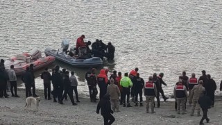 Otomobilin uçtuğu barajda kaybolan gencin cansız bedeni bulundu