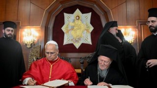 Papa 14. Leo, Balatta Fener Rum Patriği Bartholomeos ile görüştü