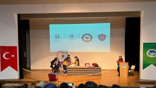 Paramedik öğrencilerine adli vaka uygulama eğitimi