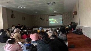 Patnos gençlik merkezinde sinema etkinliği ilgi gördü