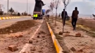 Patnosta damperi açık kalan tır kemere çarptı