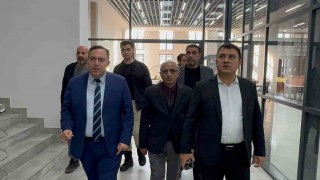 Patnosta modern halk kütüphanesi açılışa hazırlanıyor