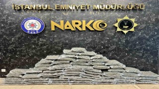 Pendikte zehir tacirine baskın: 71 kilo 400 gram uyuşturucu ele geçirildi