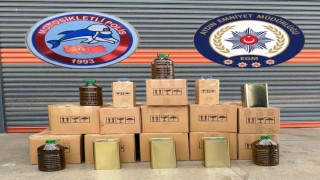 Polis ekipleri yakaladı, sahte yağlara el konuldu