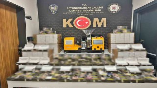 Polis sigara doldurma makinesi ele geçirdi
