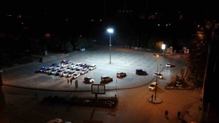 Polis ve jandarmadan eş zamanlı şafak operasyonu: Çok sayıda firari hükümlü yakandı