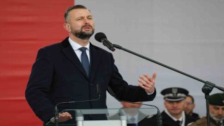 Polonya, 2026 yılında yaklaşık 400 bin kişiye askeri eğitim vermeyi hedefliyor