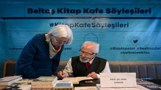 Prof. Dr. Emre Kongar, Beltaş Kitap Kafede okurlarıyla buluştu