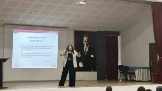 Rehber öğretmenlere afet ve acil durumlarda psikososyal destek hakkında eğitim verildi