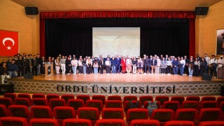 Rektör Baş: Öğrencilerimizin akademik ve sosyal gelişimlerine önem veriyoruz