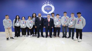 Rektör Özölçer, 8. Uluslararası Ar-Ge Proje Pazarının kapanış törenine katıldı