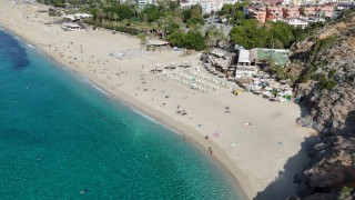 Rizenin yaylalarında kar Alanyada güneş