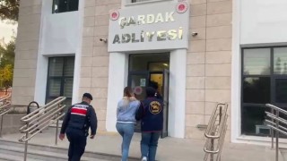 Sabıkalı sevgili, kadın gardiyana yapay zekayla oluşturduğu görüntüyle şantaj yaptı