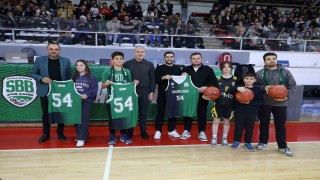 Sakarya Büyükşehir, parkeden 89-60 galip ayrıldı