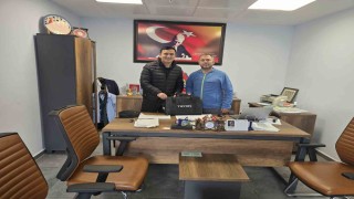 Salihlide Amatör Kulüplere ilk yardım çantası desteği