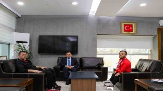 Şampiyondan İl Müdürü Kabakcıya ziyaret