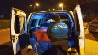 Samsunda 200 kilo kaçak midye ele geçirildi