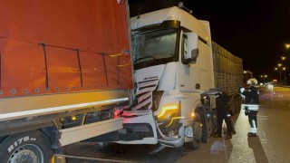 Samsunda tırlar çarpıştı: 1 yaralı