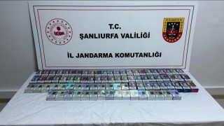 Şanlıurfada durdurulan araçta 84 paket kaçak sigara ele geçirildi