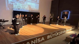 Sarıgölde 24 Kasım Öğretmenler Günü coşkuyla kutlandı