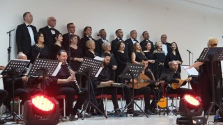 Sarıgölde Atatürkün sevdiği şarkılar seslendirildi