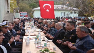 Şehit Deniz Teğmen Öz için mevlit okutuldu