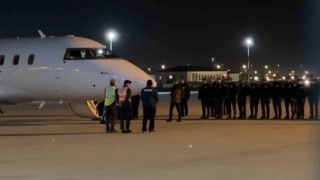 Şehit pilot Hasan Baharın naaşı Türkiyeye getirildi