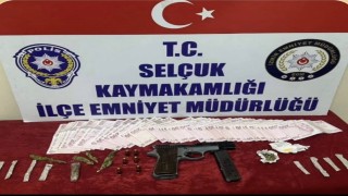 Selçukta uyuşturucu operasyonu: 3 gözaltı