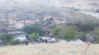 Siirtte araç uçuruma yuvarlandı, ölü ve yaralıya bir gün sonra ulaşıldı