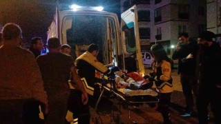 Silahla yaralanan genç, bina boşluğuna kaçarak canını zor kurtardı