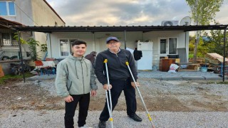 Sındırgıda deprem sonrası yaralar sarılıyor