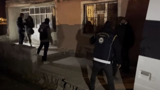 Sınırda nefes kesen operasyon: 24 düzensiz göçmen yakalandı