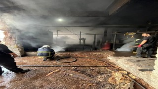 Sinopta sanayi sitesinde yangın paniği