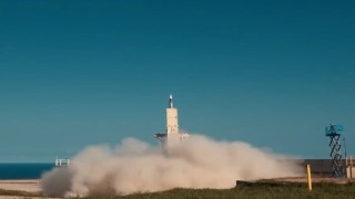 SİPER 1den tarihi başarı: Otonom batarya atışı hedefi tam isabetle vurdu