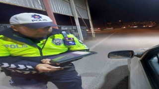 Şırnakta trafik polisleri tam kadro kameralı görevde