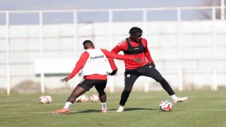 Sivassporda Boluspor maçının hazırlıkları sürüyor