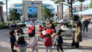 Sökede Belediye Meydanı renkli görüntülere sahne oldu