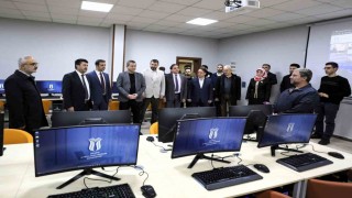 SUBÜde Yazılım Geliştirme ve Sistem Laboratuvarı açıldı