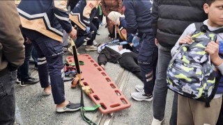 Sultangazide otomobil ile motosiklet tramvay yolunda çarpıştı: 1 yaralı