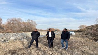 Susuz Çayında dere ıslahı ve taşkın koruma çalışmaları sürüyor