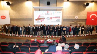 Talasta şiirin ve kardeşliğin gecesi