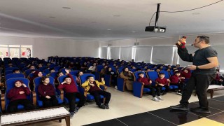 Taraklıda ‘Çok Bilmiş İbiş gösterisi büyük ilgi gördü