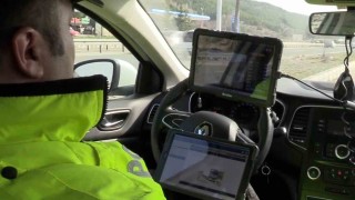 Tatil dönüşü D-100de hareketlilik arttı: Radar ve teknolojik sistemlerle sürücülere sıkı denetim uygulandı