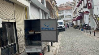 Tatlılar sağlıksız şartlarda taşındı