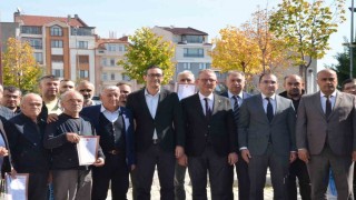 Tavşanlı Küçük Sanayi Sitesinde tapu sevinci