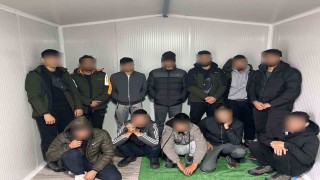 Tekirdağda göçmen kaçakçılığı operasyonu: 5 kişi tutuklandı, 19 göçmen yakalandı