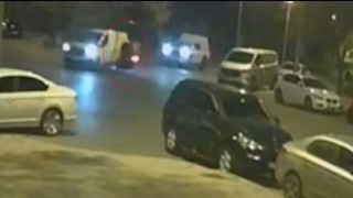 Tekirdağda motosikletlinin ağır yaralandığı kaza kamerada