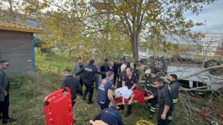 Tekirdağda yolcu minibüsü ile çarpışan pikap takla attı: 2 yaralı