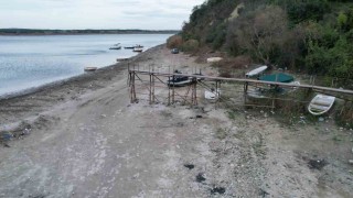 Terkos Gölünde su seviyesi 10 metre çekildi